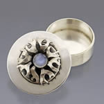 Round Moonstone
