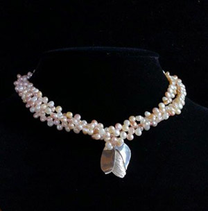 Bountiful Gifts Necklace
